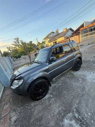 MITSUBISHI PAJERO TR4 2.0 4X2 16V 140CV FLEX 4P AUTOMÁTICO